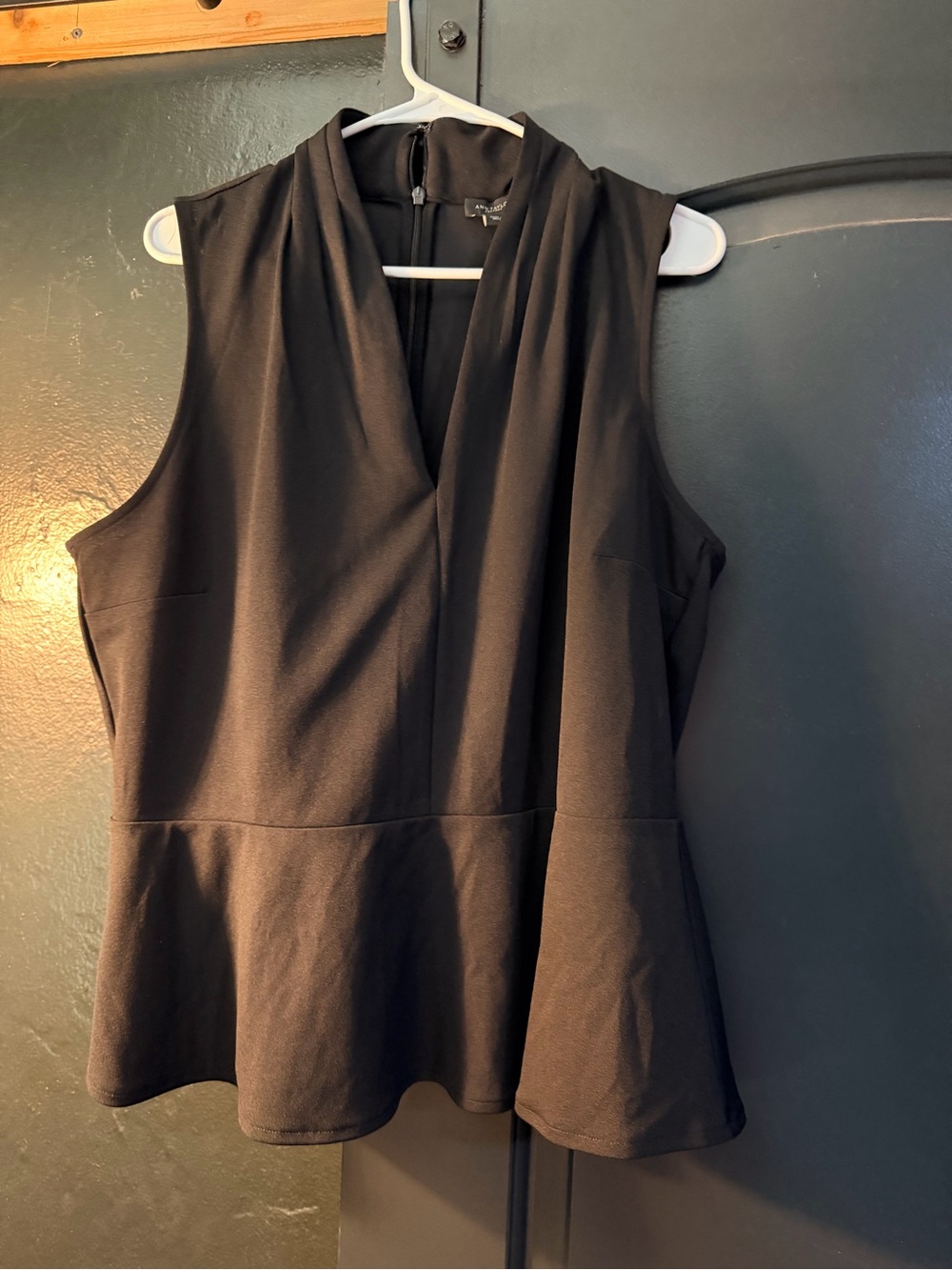 Ann Taylor Factory Black Sleeveless Peplum V-Neck Top